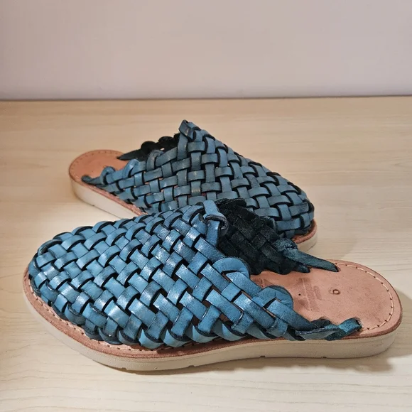 BRAND X Huaraches Mule Blue Turqouise Women's Size 6 - Picture 1 of 9
